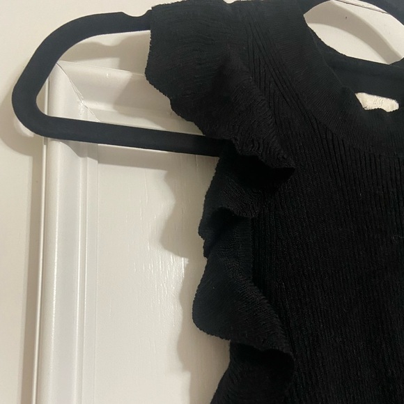 H&M women's small racer back ribbed knit sweater with ruffle details black EUC - Picture 4 of 6